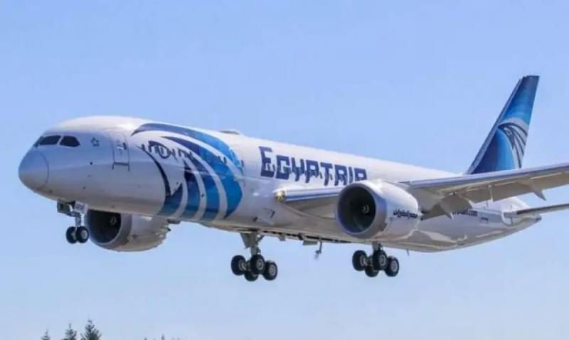 تعليق رحلات مصر للطيران المتجهه إلى العراق والأردن ولبنان