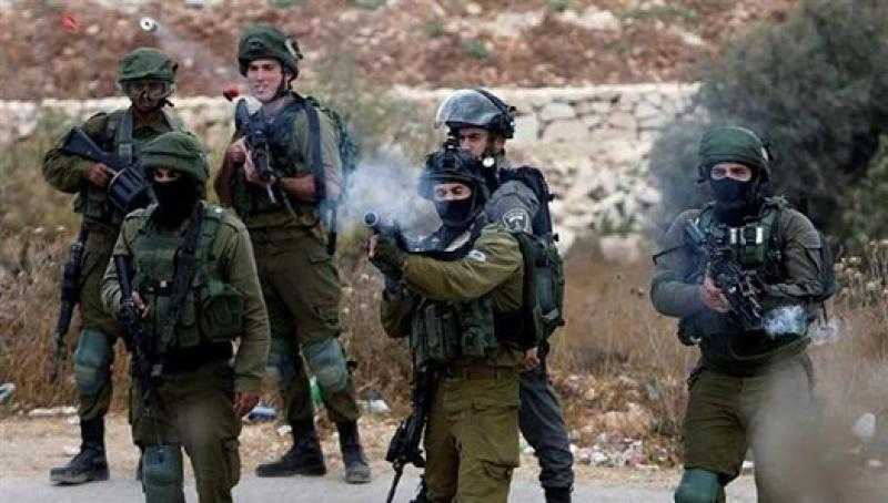 جيش الاحتلال الإسرائيلى يستهدف فلسطينيين يحاولون العودة لشمال قطاع غزة