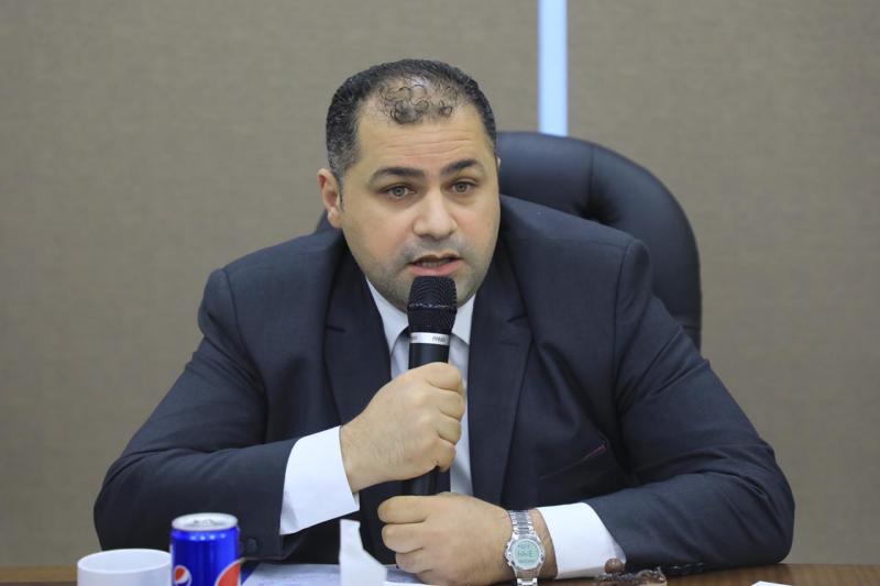 خط أحمر