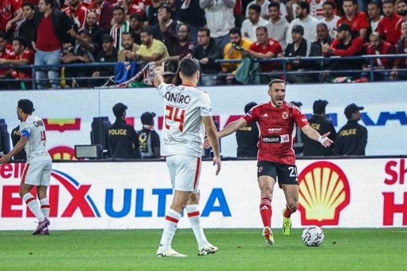 ممنوعات مباراة الأهلي والزمالك.. أبرزها الشماريخ وأدوات التجميل