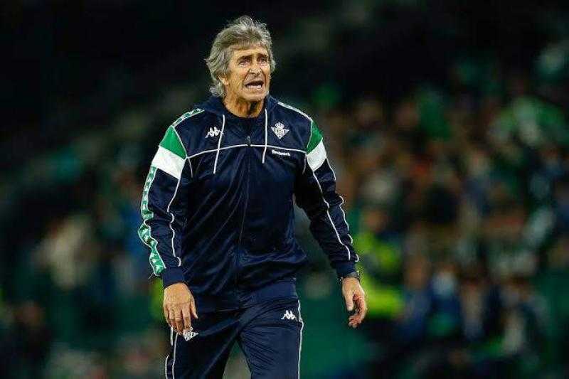 بيليجريني: فضلت ريال بيتيس عن العروض السعودية