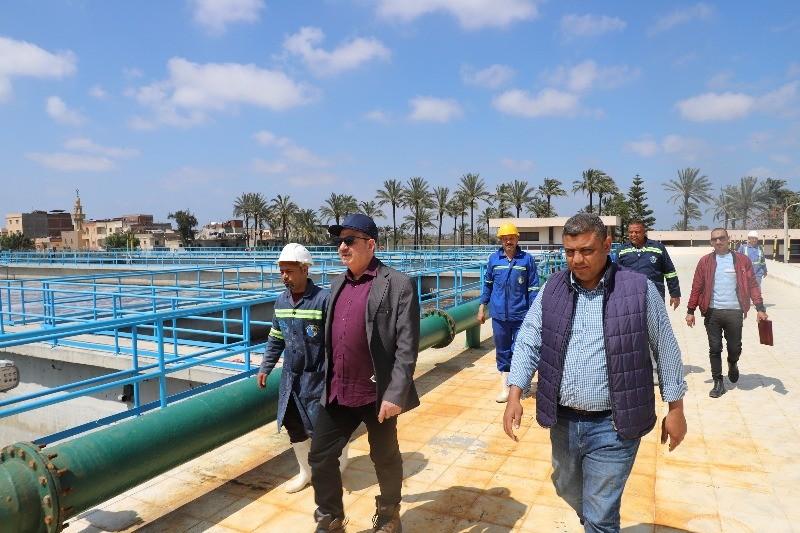 رئيس شركة الصرف الصحي بالإسكندرية يتفقد مشروعات فصل مياه الأمطار