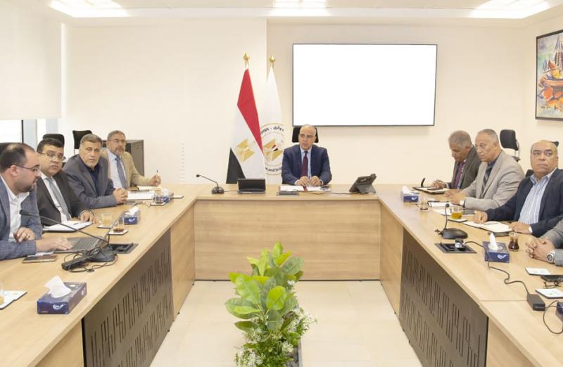 خط أحمر
