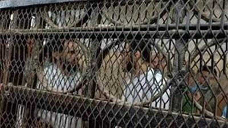 بعد قليل.. المتهمون في مصلحة الجمارك أمام الجنايات لسماع الشهود