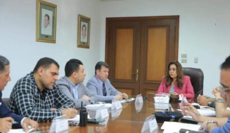 محافظ دمياط تناقش استعدادات مدينة رأس البر لاستقبال شم النسيم وموسم صيف 2024
