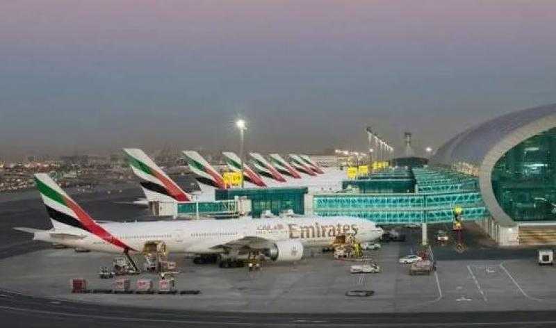 الإمارات: مطارات دبي تشهد تحسنا مطردا في حركة المغادرين