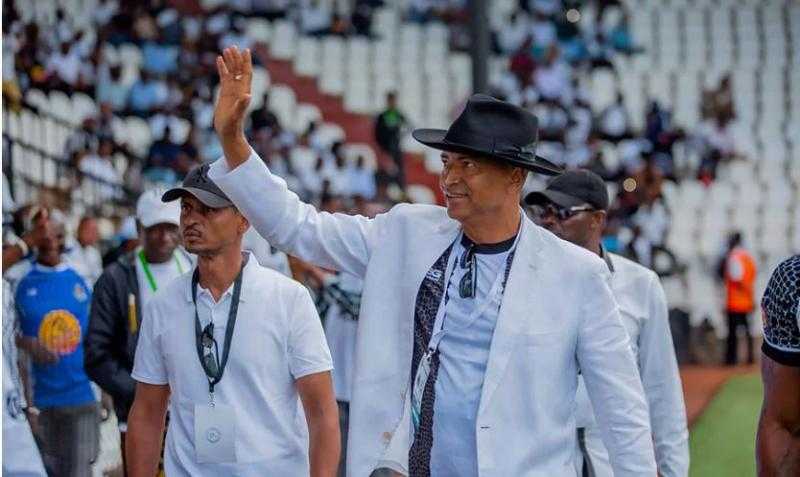 ميدو يحذر النادي الأهلي من رئيس مازيمبي