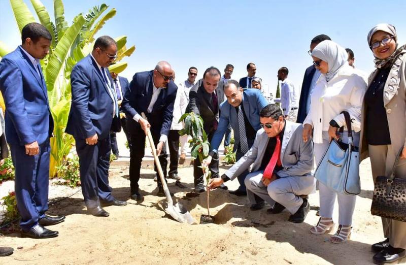 خط أحمر