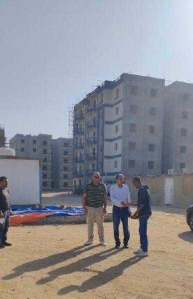 رئيس جهاز مدينة بدر يتفقد عمارات سكن موظفي العاصمة الإدارية.. والإسكان المتوسط