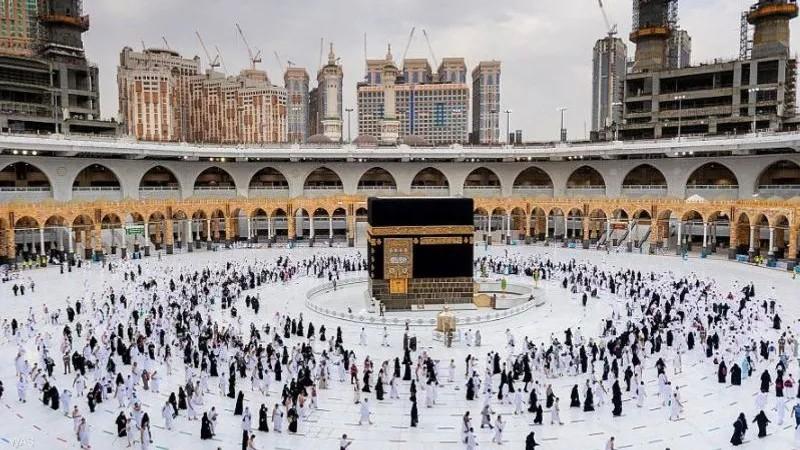 إيرانيون يتوجهون إلى السعودية لأداء مناسك العمرة لأول مرة منذ 9 أعوام