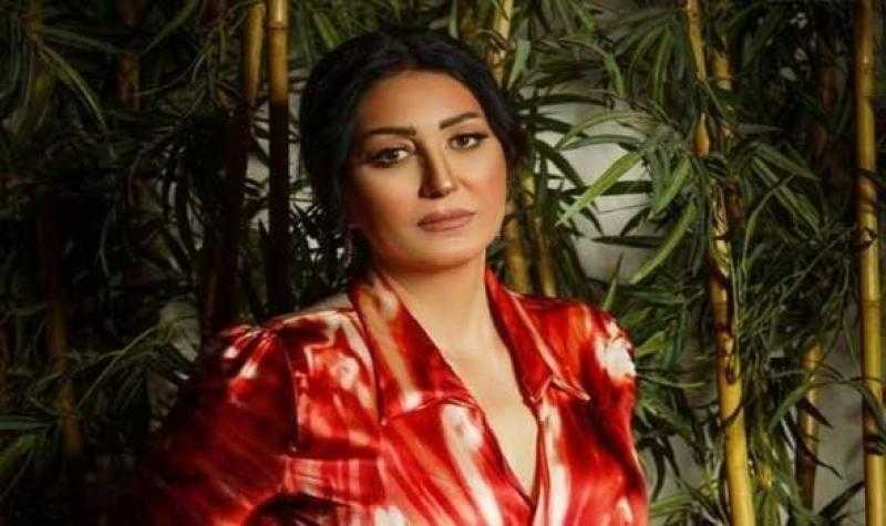 وفاء عامر ترد على منتقدي فيديو حملة إفطار الصائمين