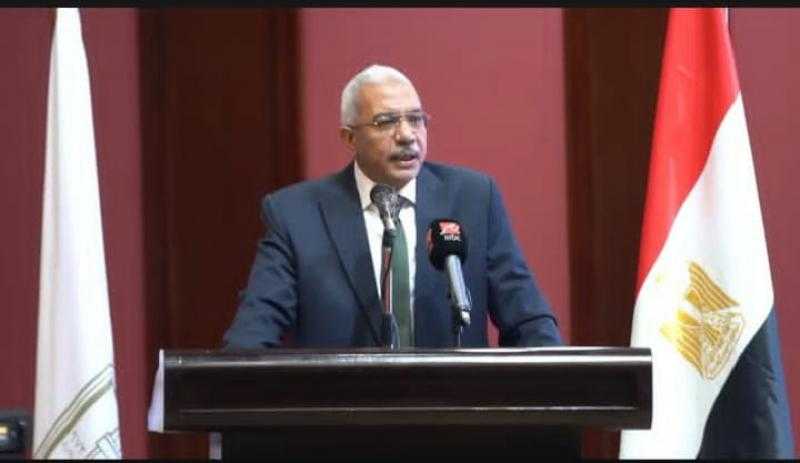 نائب رئيس جامعة الأزهر: الإسلام حرم قتل الأطفال والنساء والشيوخ وقت الحروب |صور