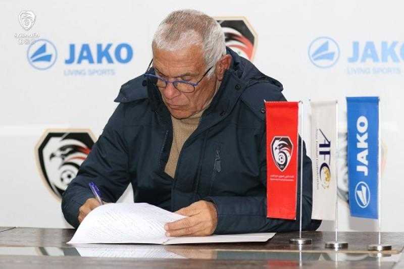 غالي: لاعبو الأهلي تعرضوا للتفرقة مع كوبر في المنتخب