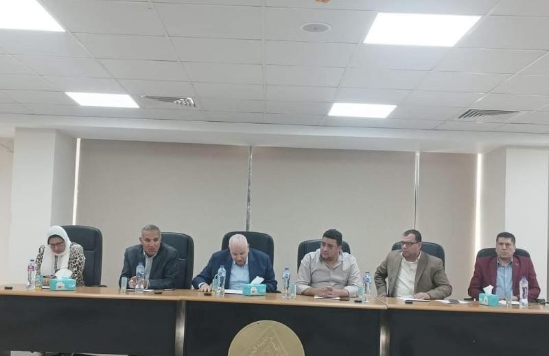 خط أحمر