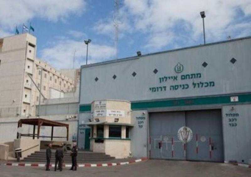 هيئة فلسطينية: جرائم طبية وتنكيل بالأسرى في مستشفى سجن الرملة الإسرائيلي