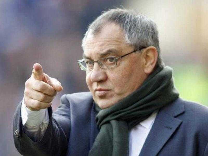 مدرب بايرن ميونخ السابق يطرح نفسه كحل مؤقت لأزمة الفريق البافاري