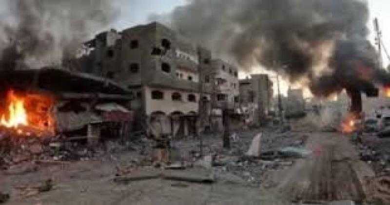 الطبيب العائد من غزة: صورة كل مصاب والأطفال التى تبكى وتبحث عن ذويها لا تغيب عن مخيلتي