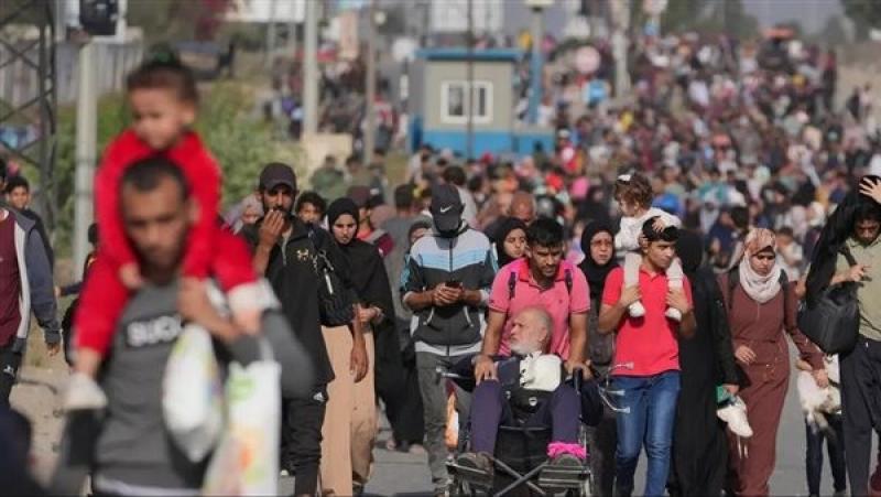 الآلاف يبدأون النزوح من شرق رفح إلى وسط غزة بعد تحذير الجيش الإسرائيلي