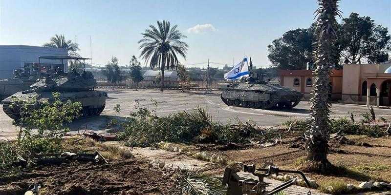 ”القاهرة الإخبارية”: وقف العمل في الجانب الفلسطيني من معبر رفح بعد سيطرة الاحتلال عليه