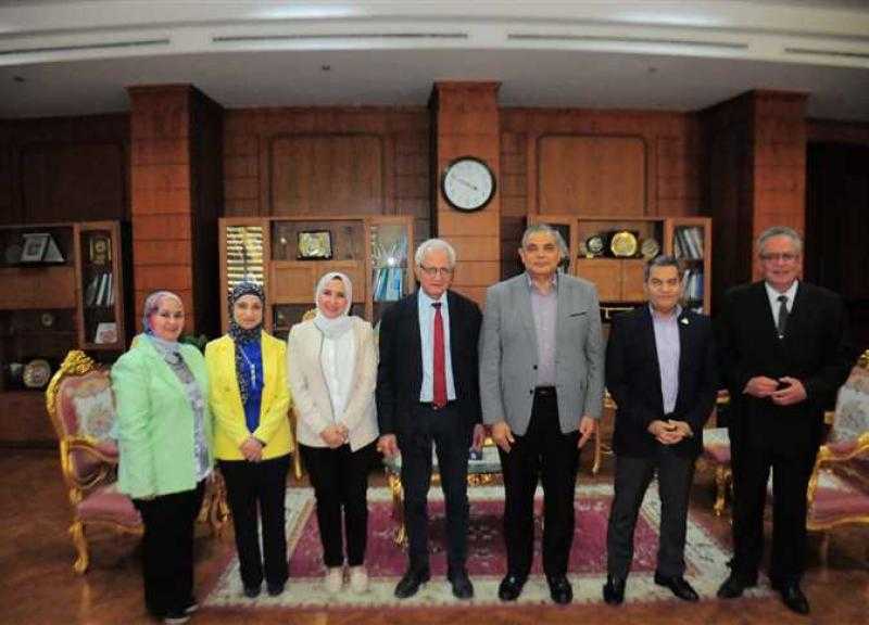 رئيس جامعة كفر الشيخ: مقابلات لتعيين أعضاء هيئة تدريس قسم اللغة الإيطالية