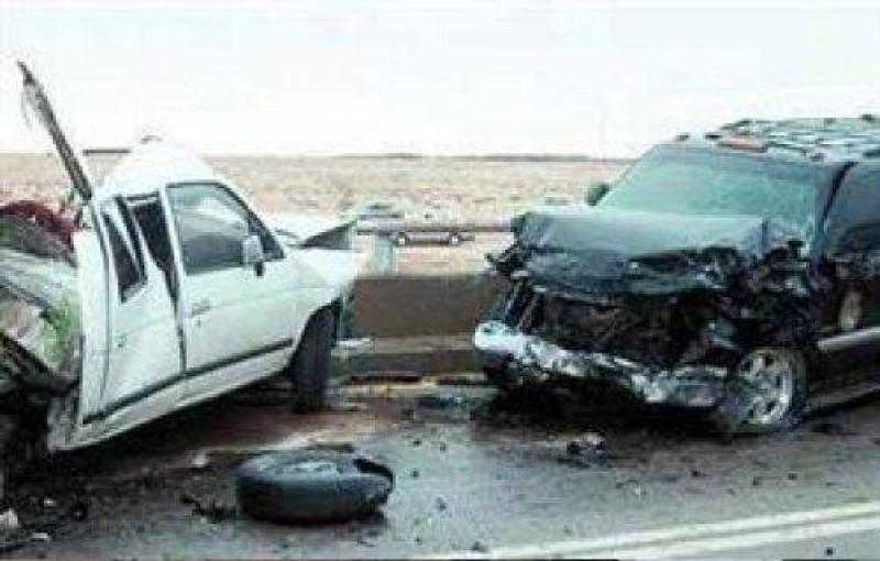 إصابة 18 عاملًا في انقلاب سيارة ربع نقل بطريق الكريمات