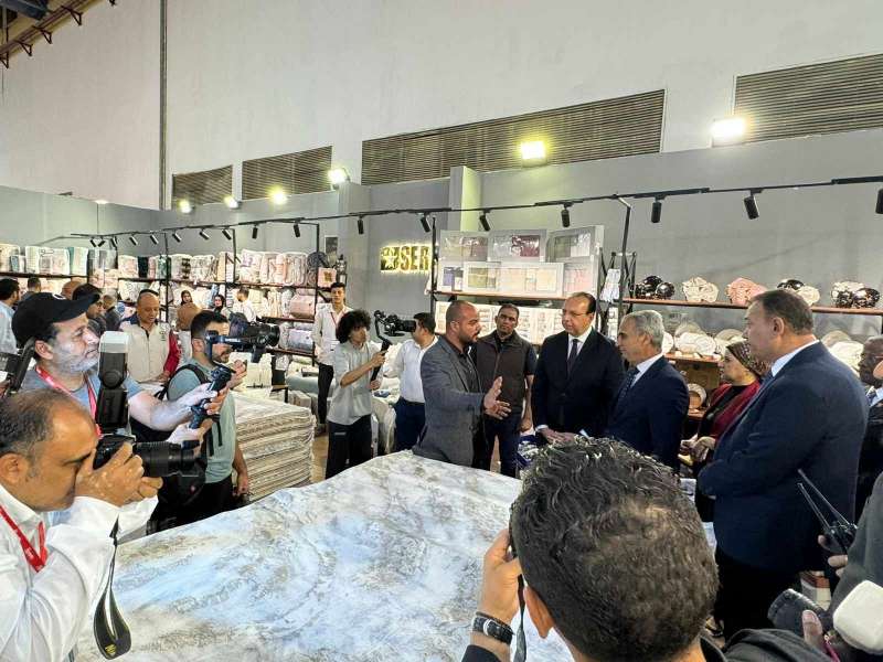  معرض الأثاث والديكور