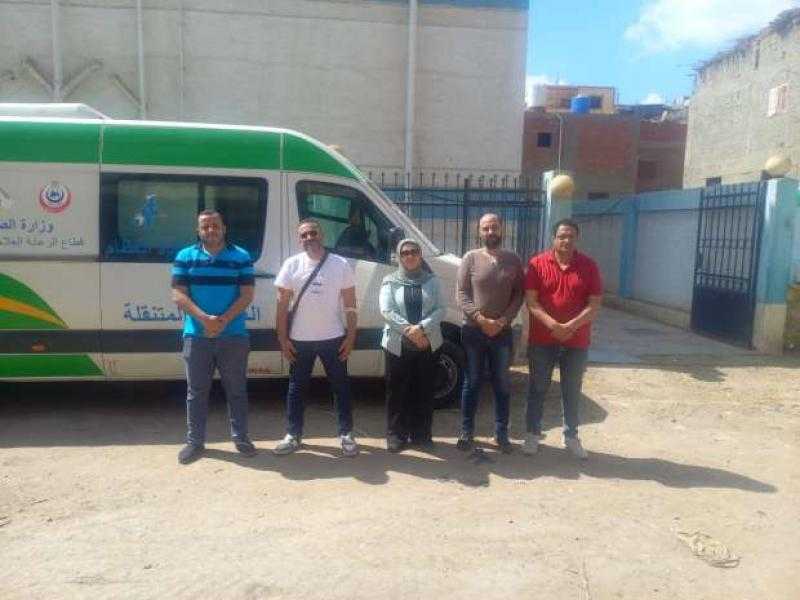 ”صحة أسوان” تنظم قافلة طبية مجانية بقريتي العتمور ودابود