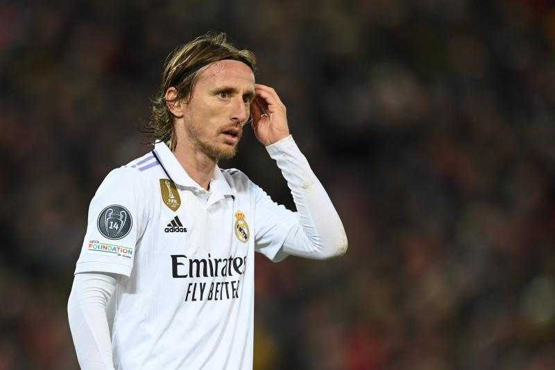 مودريتش يقرر الرحيل عن ريال مدريد