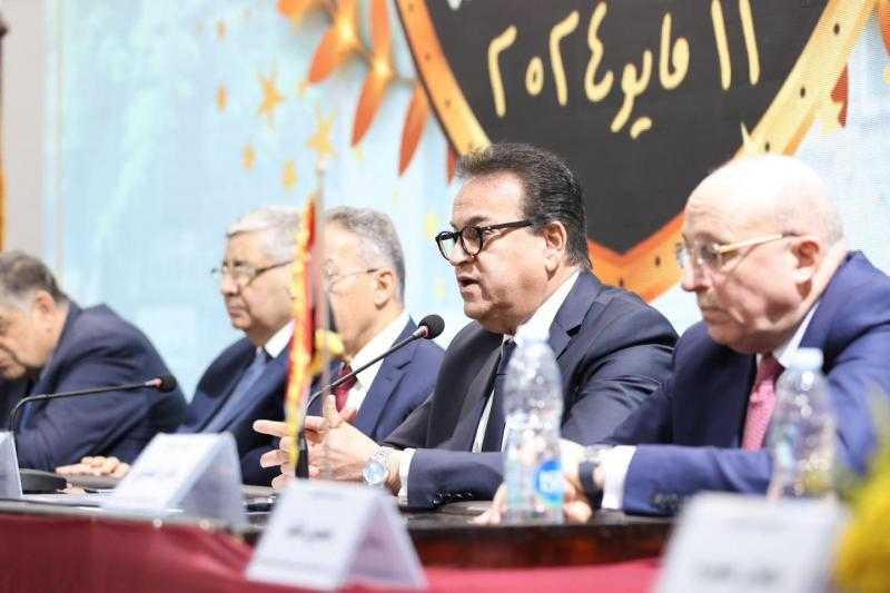 وزير الصحة يؤكد اهتمام القيادة السياسية بالمنظومة الصحية واتخاذ مجموعة من الحزم التحفيزية