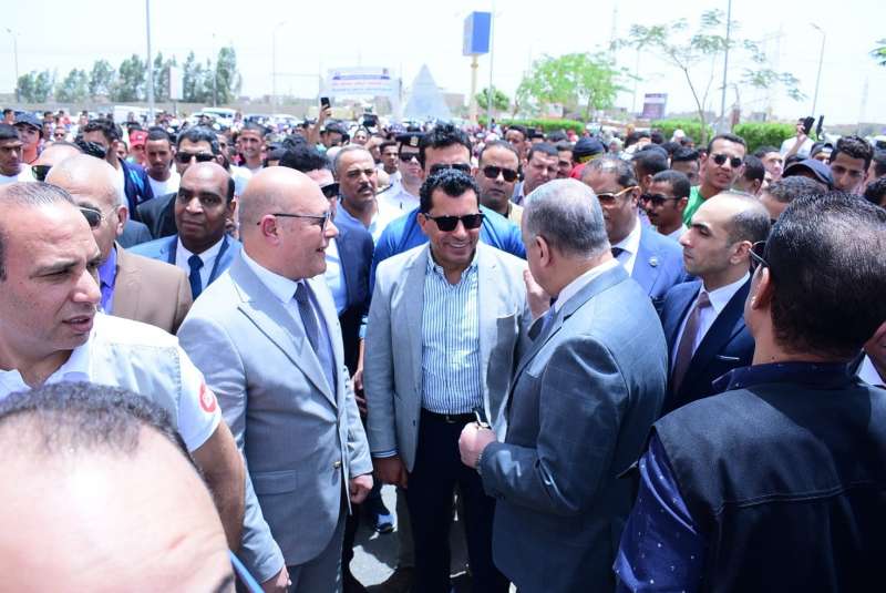 خط أحمر