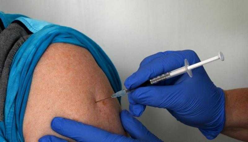مش شرط .. الصحة تزف خبرا سارا بشأن تناول اللقاحات قبل السفر