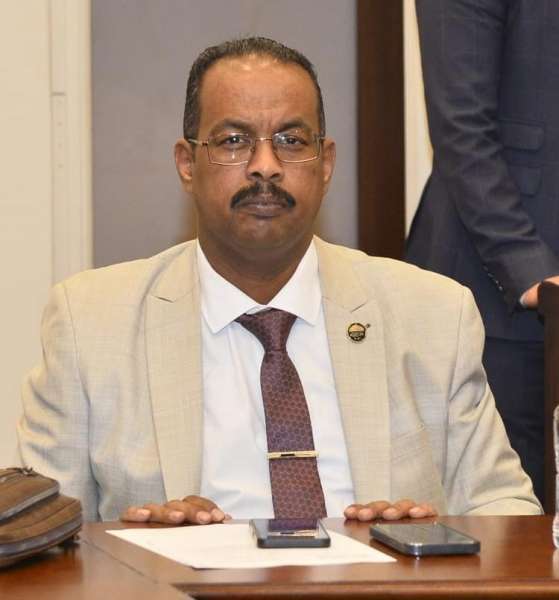 علي نور