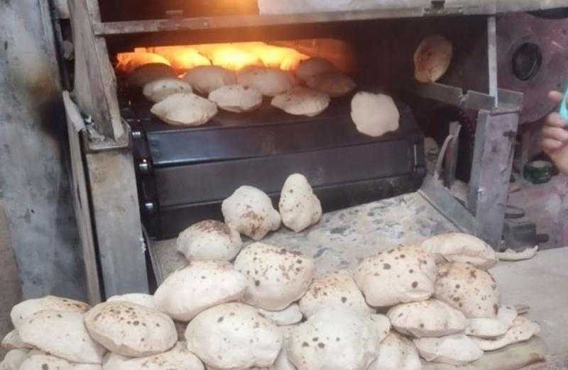 ضبط أصحاب مخابز في البحيرة استولوا على 37 طن دقيق مدعم