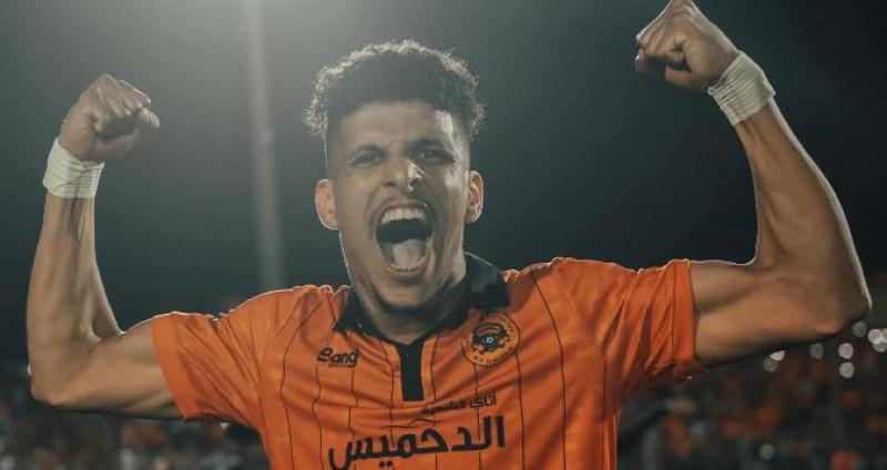 خط أحمر