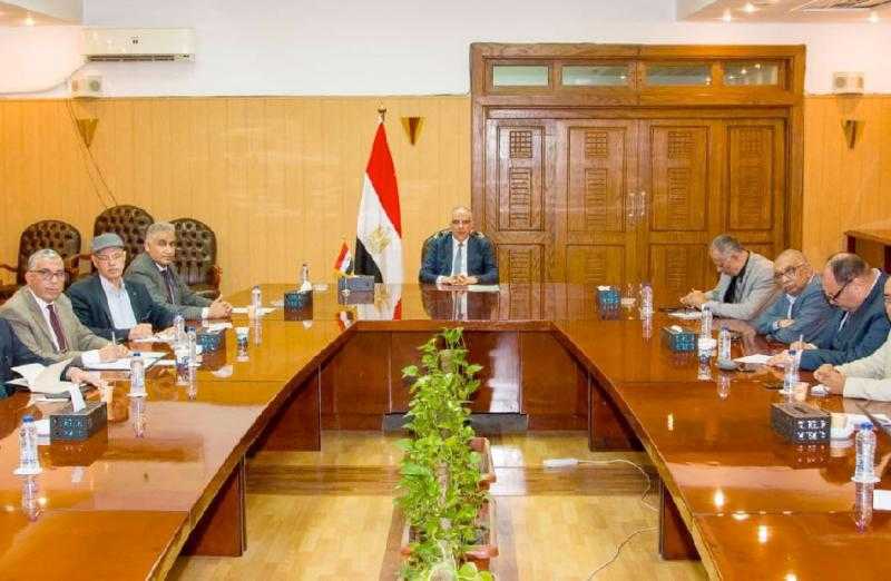 «الري» تبدأ مراجعة وتحديث الزمامات الزراعية لتدقيق كميات المياه المطلوبة لها