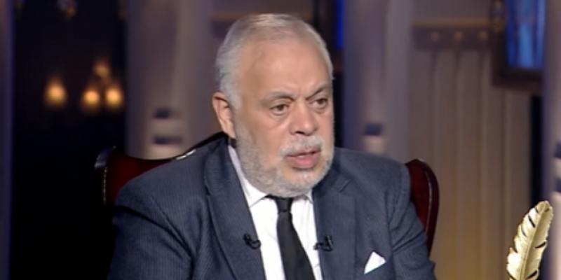 خط أحمر