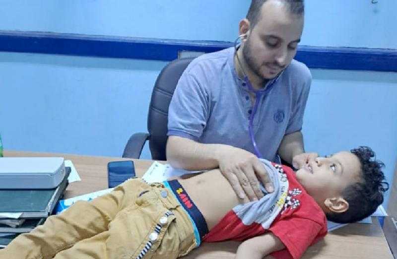 الكشف الطبي على 165 حالة في قافلة طبية لجامعة الوادي الجديد