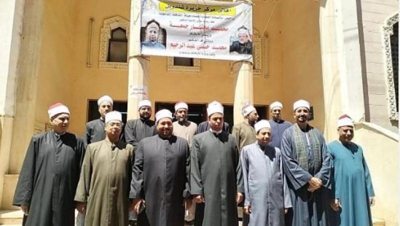 أوقاف سوهاج تعلن انطلاق القافلة الدعوية بالجزيرة.. صور
