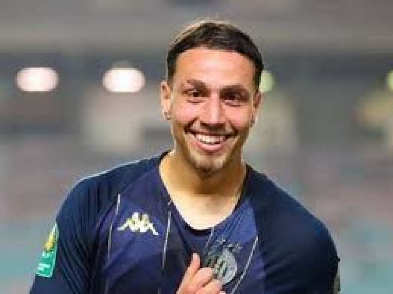 زكريا العايب