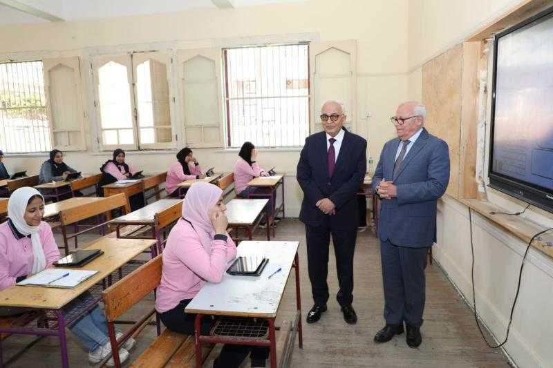 تصحيح عينة عشوائية من امتحان اللغة العربية للشهادة الإعدادية بالمنوفية