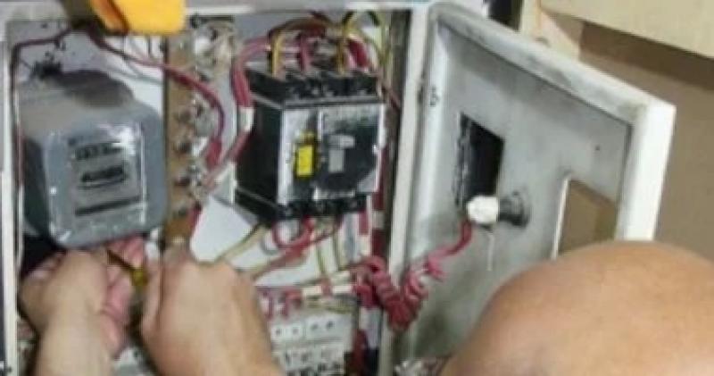 ضبط 781 قضية سرقة كهرباء ومخالفات شروط التعاقد