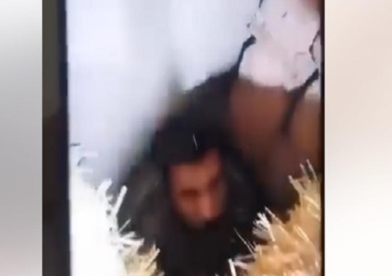 خط أحمر