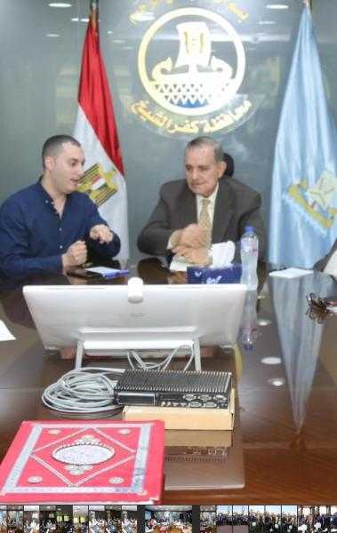 محافظ كفر الشيخ يتابع تقديم طلبات التصالح بالمركز التكنولوجي بمطوبس.. صور