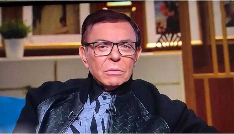 محمد عشوب يكشف حقيقة وجود أبناء للفنان الراحل سمير صبري