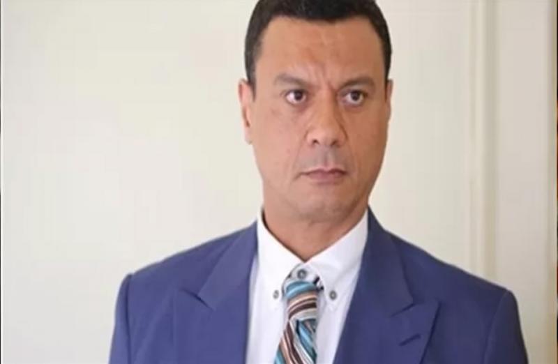 خط أحمر