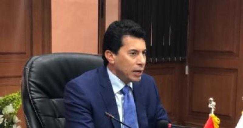 وزير الرياضة: نهائي الكونفدرالية يليق بسمعة الكرة المصرية