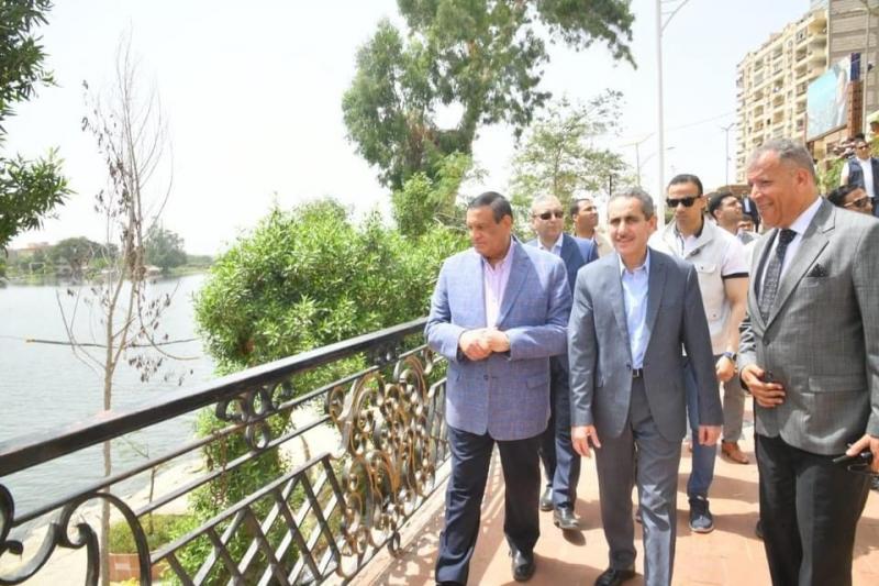”آمنة” و”رحمي” يتفقدان محور ترعة النعناعية وتطوير الكورنيش بكفر الزيات