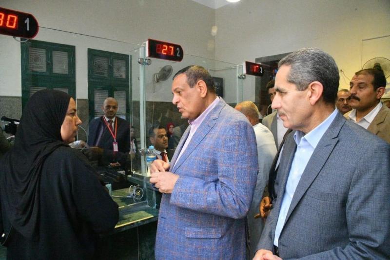وزير التنمية المحلية ومحافظ الغربية يتابعا منظومة التصالح على مخالفات البناء بكفر الزيات