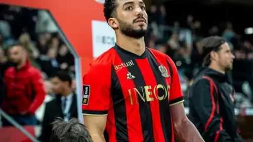 مدرب نيس يترقب عودة محمد عبد المنعم لتعزيز دفاع الفريق