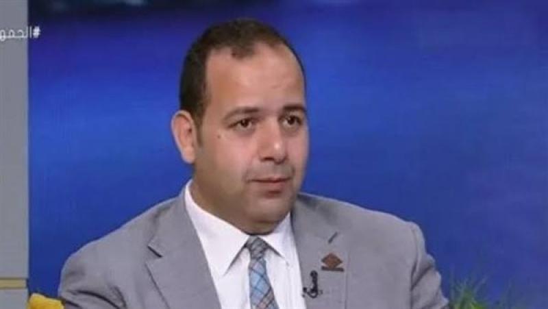 تجديد ندب الدكتور أنور إسماعيل مساعدا لوزير الصحة لشئون المشروعات القومية